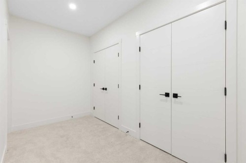 24 St Andrews Close, Lyalta, AB - Indoor Photo Showing Other Room