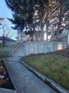 817 17 Avenue SE Calgary, AB T2G 1J2