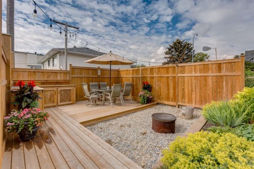 817 17 Avenue Se, Calgary, AB - Outdoor With Deck Patio Veranda
