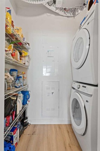 215-70 Sage Hill Walk Nw, Calgary, AB - Indoor Photo Showing Laundry Room