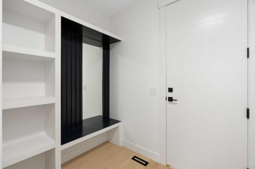 150 Muirfield Boulevard, Lyalta, AB - Indoor Photo Showing Other Room