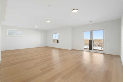150 Muirfield Boulevard, Lyalta, AB - Indoor