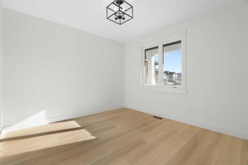 150 Muirfield Boulevard, Lyalta, AB - Indoor Photo Showing Other Room