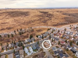 44 Macewan Glen Way NW Calgary, AB T3K 2C9