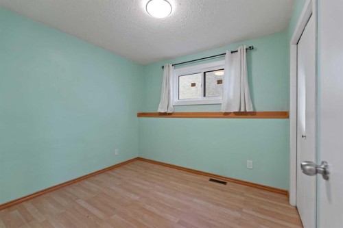 124 Falwood Crescent Ne, Calgary, AB - Indoor Photo Showing Other Room