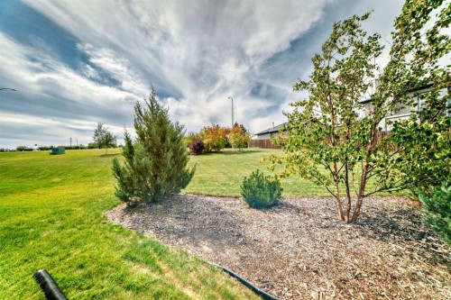 102-1005A Westmount Drive, Strathmore, AB - Outdoor With View
