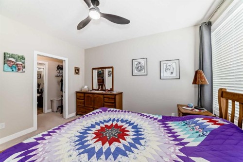 102-1005A Westmount Drive, Strathmore, AB - Indoor Photo Showing Bedroom