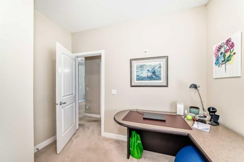 102-1005A Westmount Drive, Strathmore, AB - Indoor Photo Showing Office