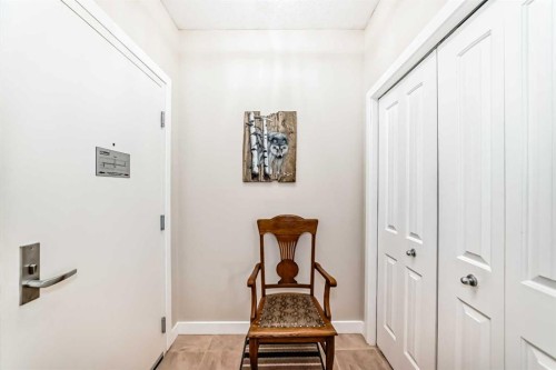 102-1005A Westmount Drive, Strathmore, AB - Indoor Photo Showing Other Room