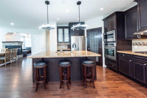 35 Aspen Stone Way Sw, Calgary, AB - Indoor Photo Showing Kitchen With Stainless Steel Kitchen With Upgraded Kitchen