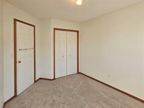112 Harvest Oak Circle Ne, Calgary, AB - Indoor Photo Showing Other Room