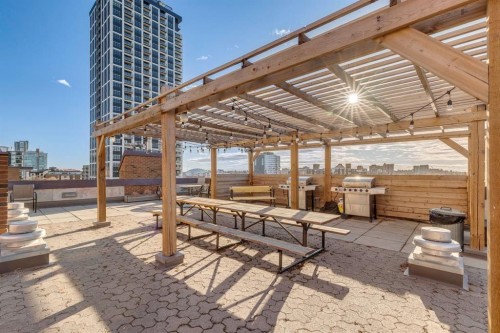404-537 14 Avenue Sw, Calgary, AB - Outdoor