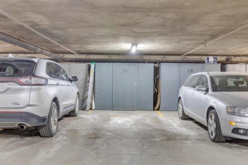 404-537 14 Avenue Sw, Calgary, AB - Indoor Photo Showing Garage