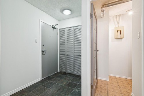 404-537 14 Avenue Sw, Calgary, AB - Indoor Photo Showing Other Room