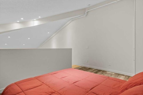 202B-1 Industrial Place, Canmore, AB - Indoor Photo Showing Other Room