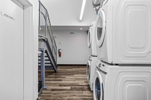 202B-1 Industrial Place, Canmore, AB - Indoor Photo Showing Laundry Room