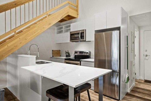202B-1 Industrial Place, Canmore, AB - Indoor Photo Showing Kitchen With Double Sink With Upgraded Kitchen