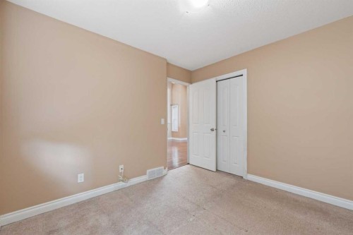 234 Tarawood Place Ne, Calgary, AB - Indoor Photo Showing Other Room