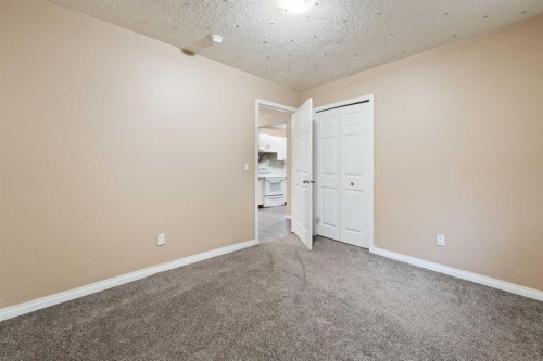 234 Tarawood Place Ne, Calgary, AB - Indoor Photo Showing Other Room