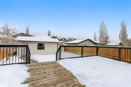4382 Elgin Avenue Se, Calgary, AB - Outdoor With Deck Patio Veranda