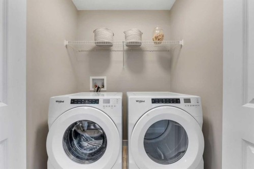 212 Edgefield Bay, Strathmore, AB 