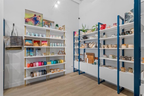 4535 Bowness Road Nw, Calgary, AB 