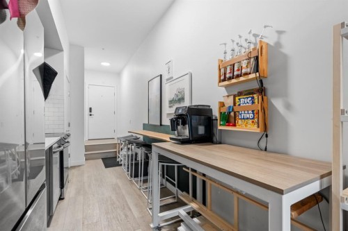 4535 Bowness Road Nw, Calgary, AB 