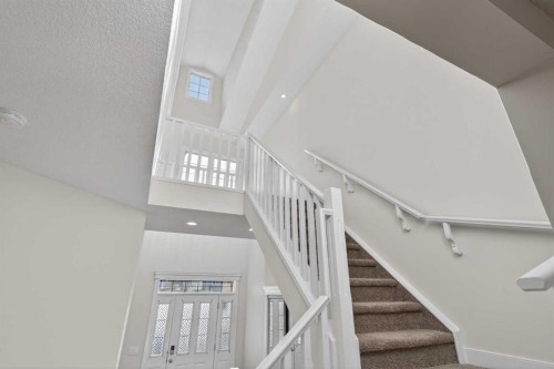 314 Evanston Drive Nw, Calgary, AB - Indoor Photo Showing Other Room
