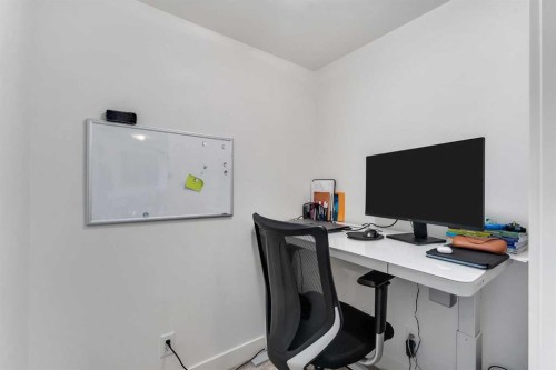 803-1110 11 Street Sw, Calgary, AB - Indoor Photo Showing Office