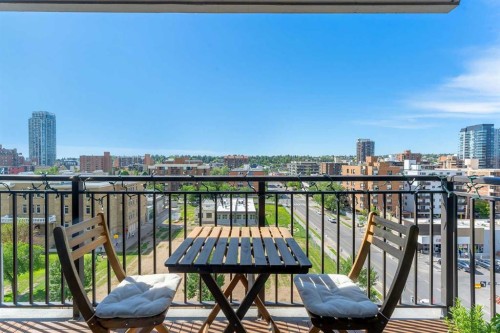 803-1110 11 Street Sw, Calgary, AB - Outdoor With Balcony