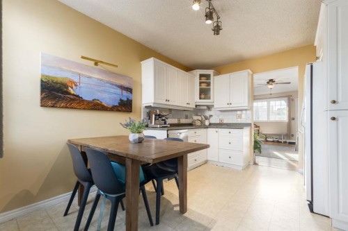 1912 8 Avenue Se, Calgary, AB - Indoor