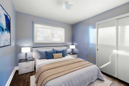 1016 Hunterdale Place Nw, Calgary, AB - Indoor Photo Showing Bedroom