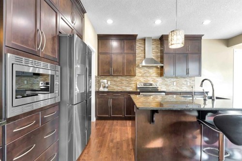 88 Nolanfield Crescent Nw, Calgary, AB - Indoor Photo Showing Kitchen With Stainless Steel Kitchen With Upgraded Kitchen