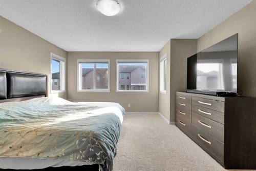 88 Nolanfield Crescent Nw, Calgary, AB - Indoor Photo Showing Bedroom