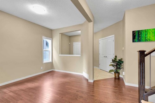 88 Nolanfield Crescent Nw, Calgary, AB - Indoor Photo Showing Other Room