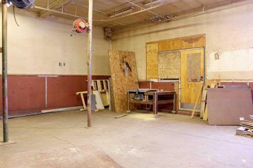 5116 53 Avenue, Viking, AB 