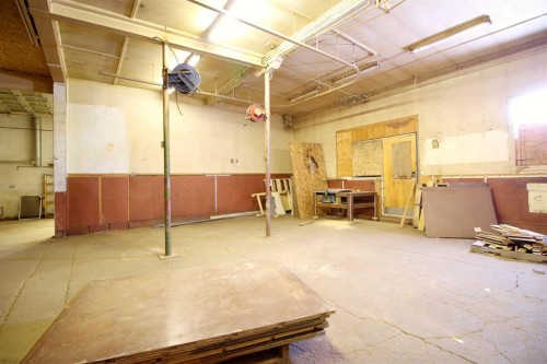 5116 53 Avenue, Viking, AB 
