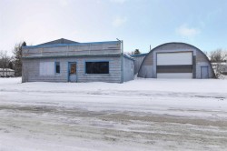 5116 54 Avenue  Viking, AB T0B 4N0