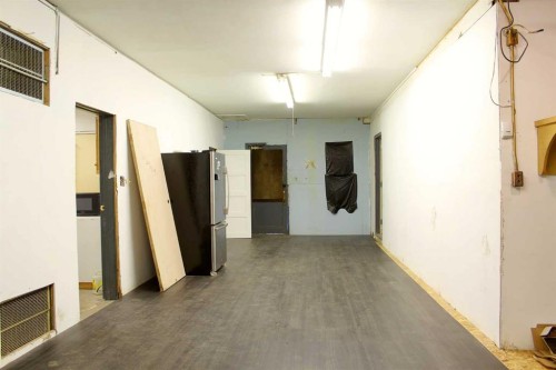 5116 53 Avenue, Viking, AB 