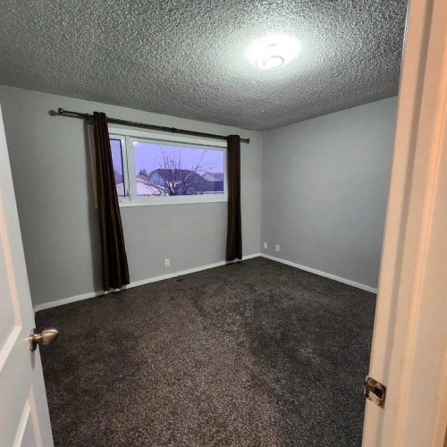 176 Whitworth  Way Ne, Calgary, AB - Indoor Photo Showing Other Room