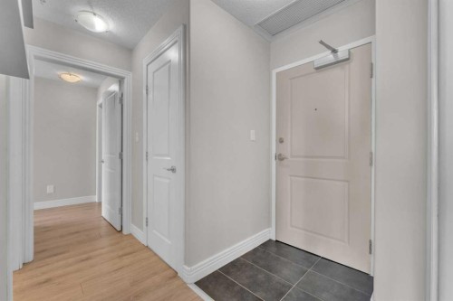 1205-55 Spruce Place Sw, Calgary, AB - Indoor Photo Showing Other Room