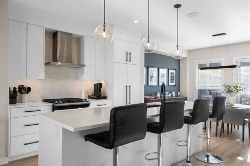 7813 Spring Willow Drive Sw, Calgary, AB - Indoor Photo Showing Other Room