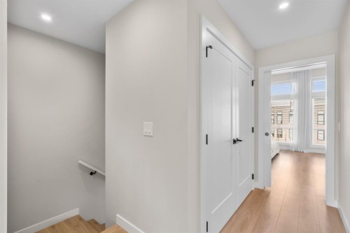 7813 Spring Willow Drive Sw, Calgary, AB - Indoor Photo Showing Other Room