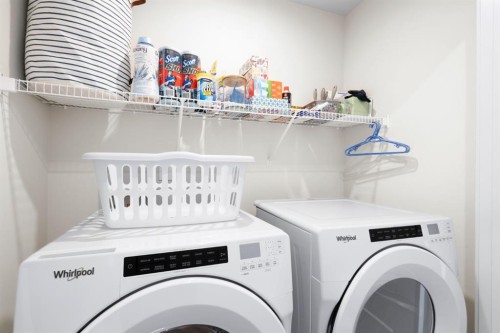 7813 Spring Willow Drive Sw, Calgary, AB - Indoor Photo Showing Laundry Room