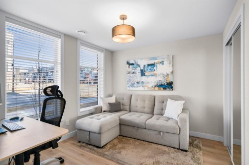 7813 Spring Willow Drive Sw, Calgary, AB - Indoor Photo Showing Living Room