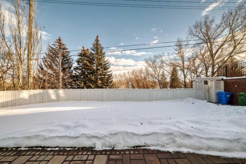 67 Rosery Drive Nw, Calgary, AB - Outdoor