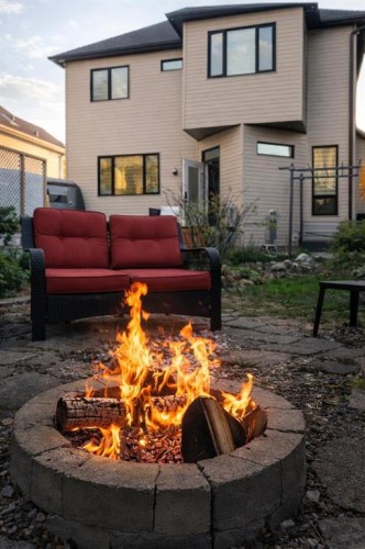 9927 Scurfield Drive Nw, Calgary, AB - Outdoor With Exterior