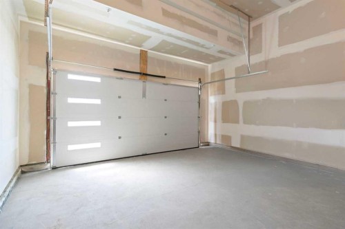 36 St Andrews Close, Lyalta, AB - Indoor Photo Showing Garage