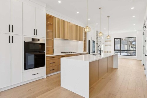 159 Lake Sylvan Close Se, Calgary, AB - Indoor Photo Showing Kitchen With Upgraded Kitchen