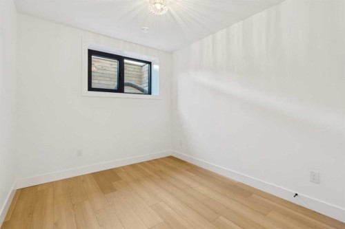 159 Lake Sylvan Close Se, Calgary, AB - Indoor Photo Showing Other Room